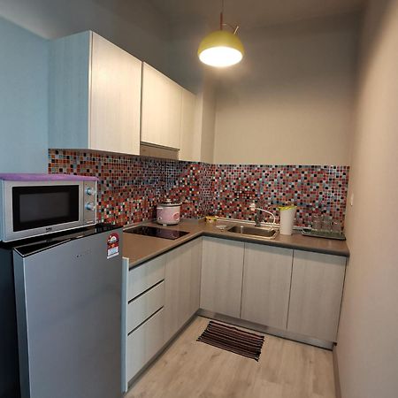 Jesselton Quay Suites Kota Kinabalu Luaran gambar